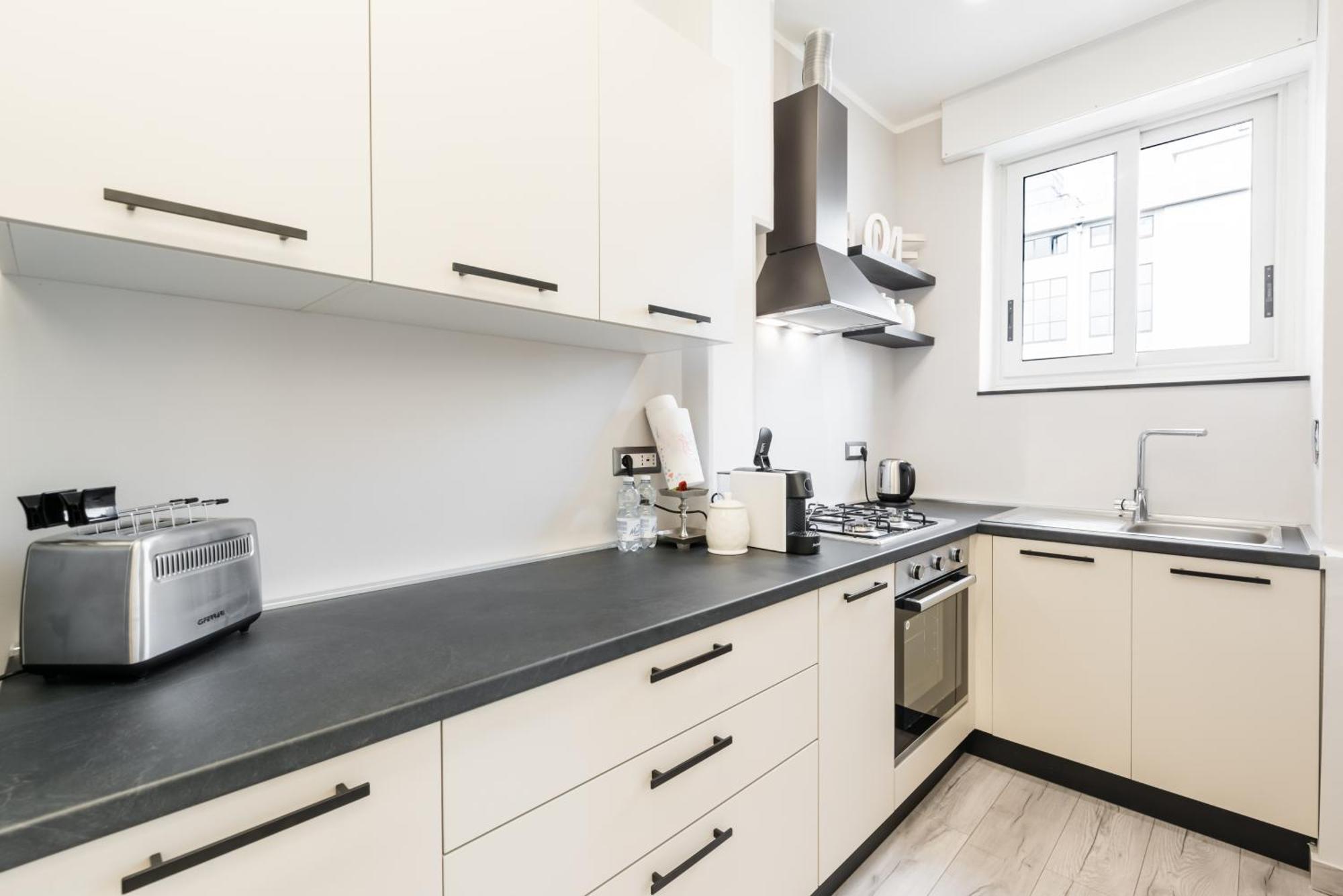 Moderno Bilocale A 5 Minuti Dal Centro Storico Apartment Торино Екстериор снимка